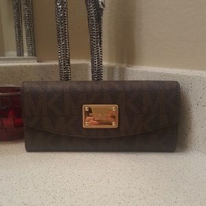 Michael Kors wallet
